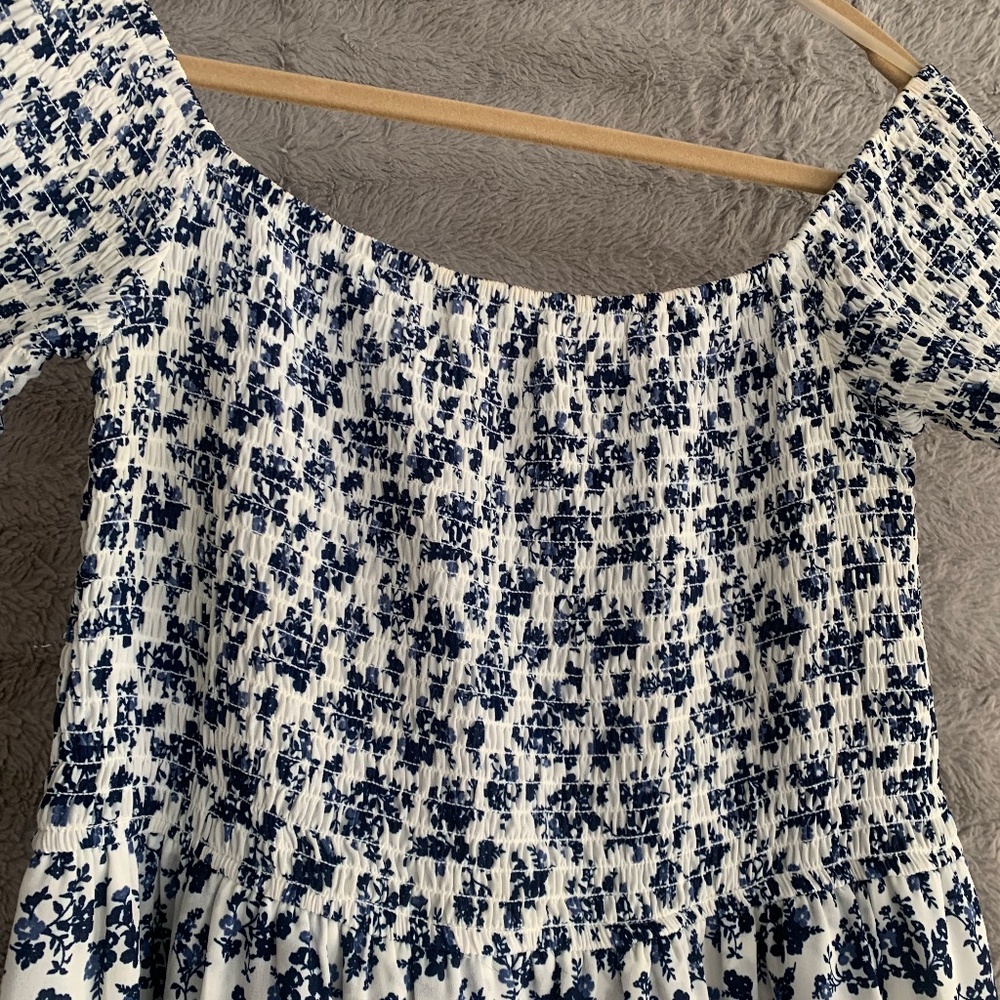 Junior High & Low off the Shoulder Blue flow dress